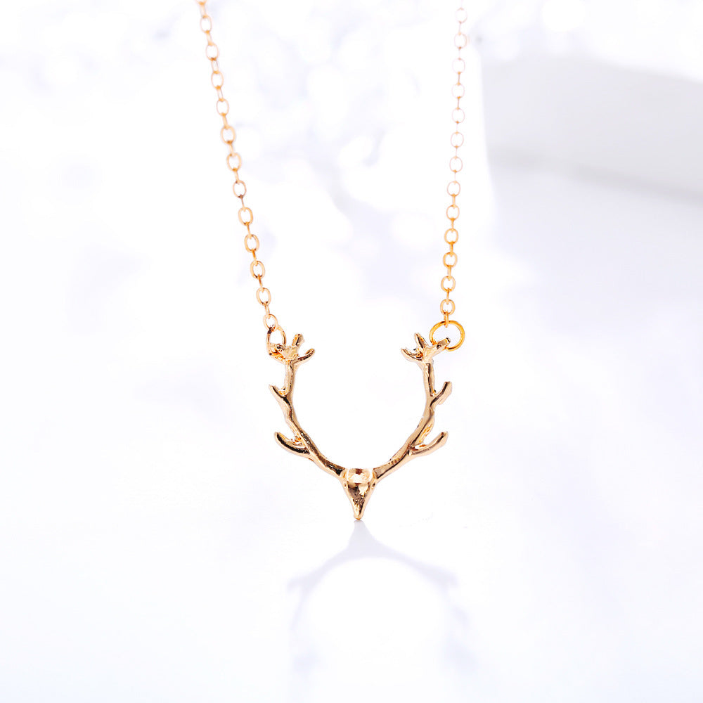 Creative Retro Golden Animal Elk Pendant Necklace Female