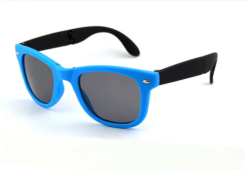 Men Shopping Travel Colorful UV400 Folding Sunglasses