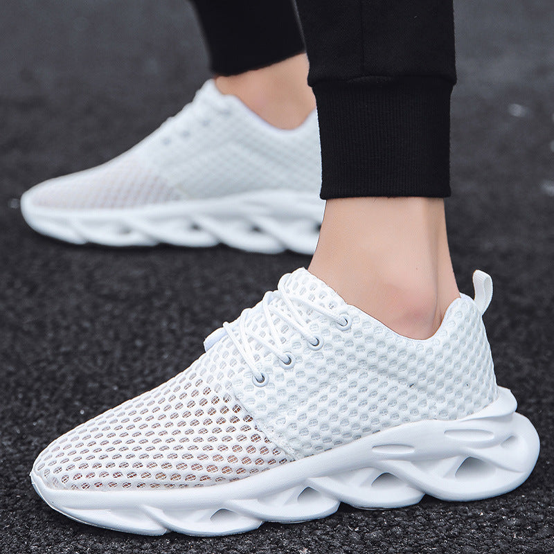 Large Size Men's Sports And Leisure Mesh Shoes