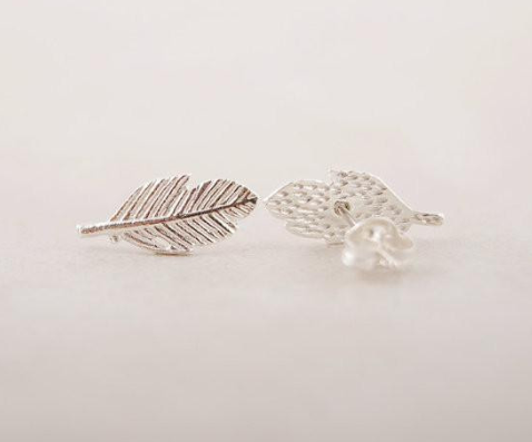 European and American jewelry popular feather shape leaf earrings