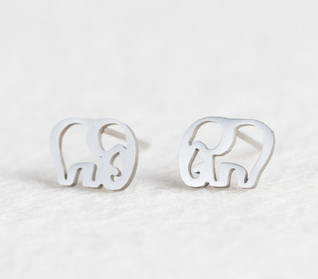 Popular simple earrings