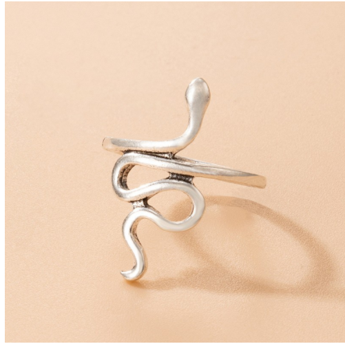 Long Trend Snake Pattern Metal Animal Retro Exaggerated Snake-shaped Ring For Men And Women