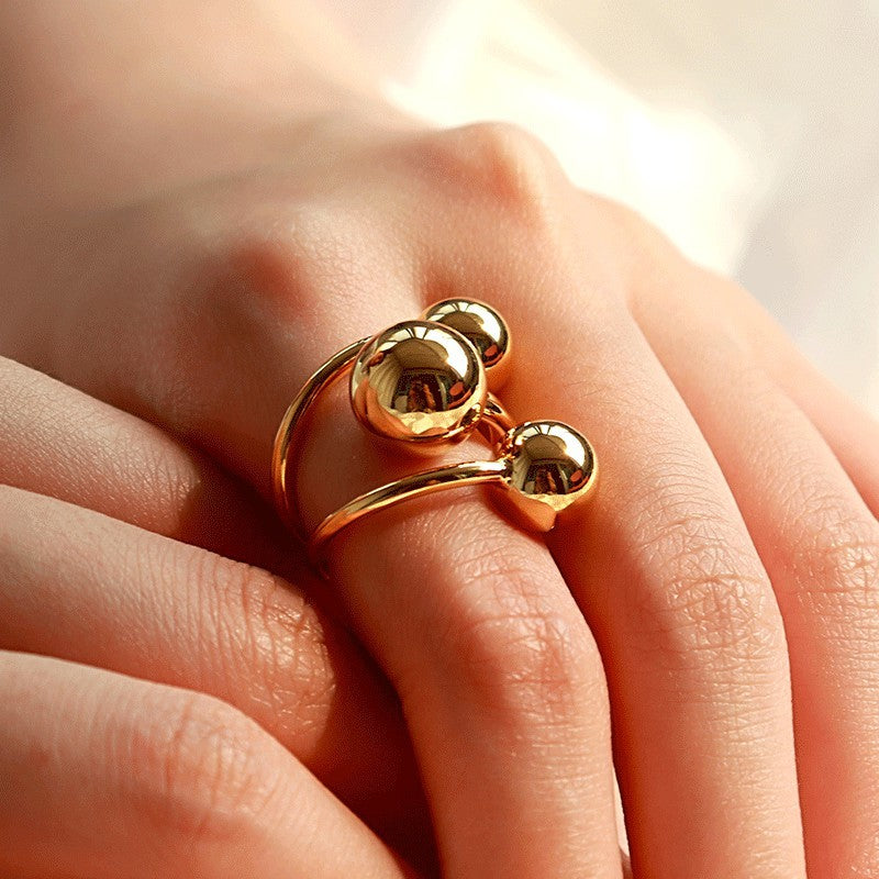 Fashion Creative Golden Ball Interstellar Orbit Ring