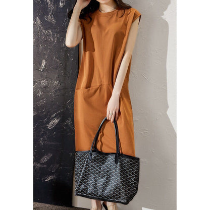 Slim solid color T-shirt dress