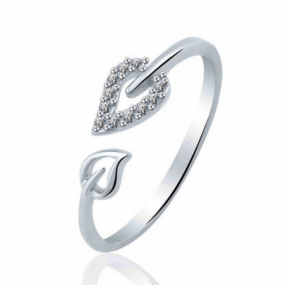 Fashion Simple Golden Leaf Rhinestone Ring