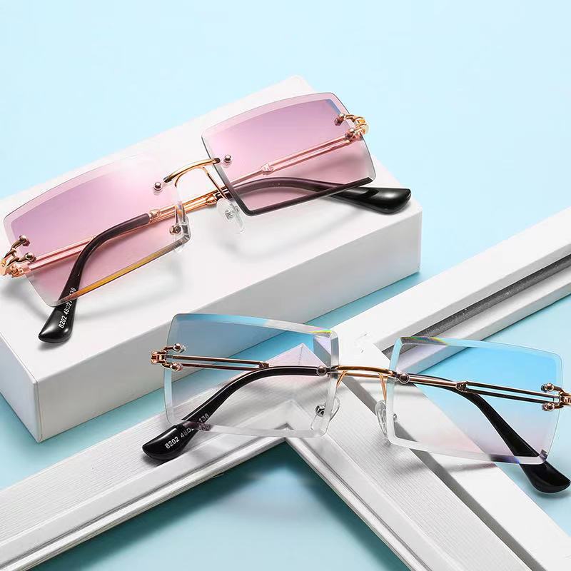 Women's Fashion Simple Frameless Cut Edge Sunglasses