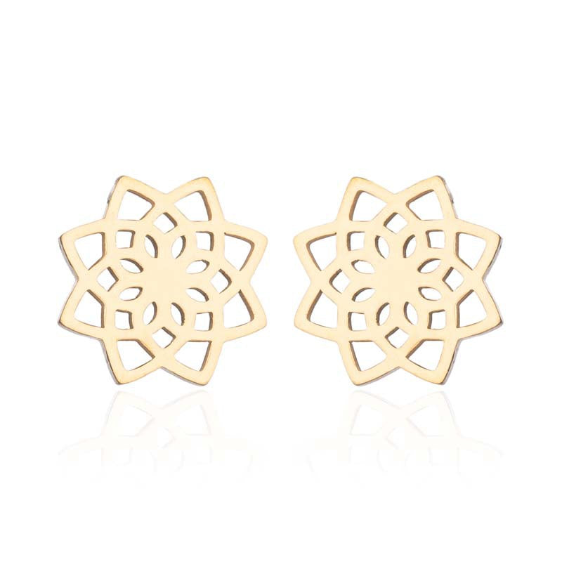 Flower shape earrings