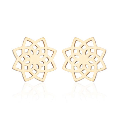 Flower shape earrings