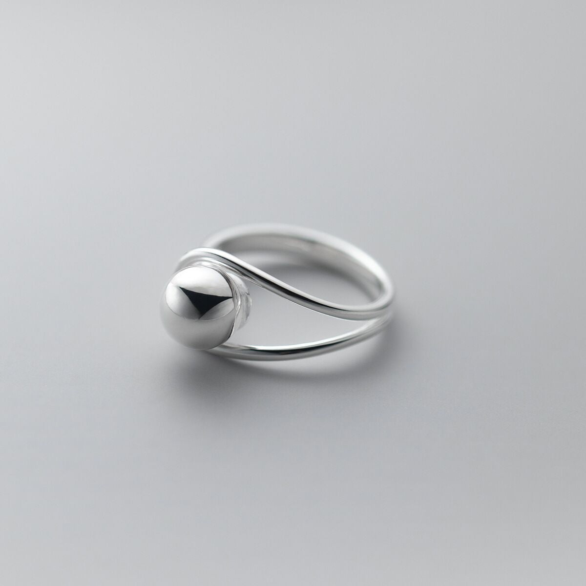 Women's Temperament Fashion Double Line Round Bead Ring