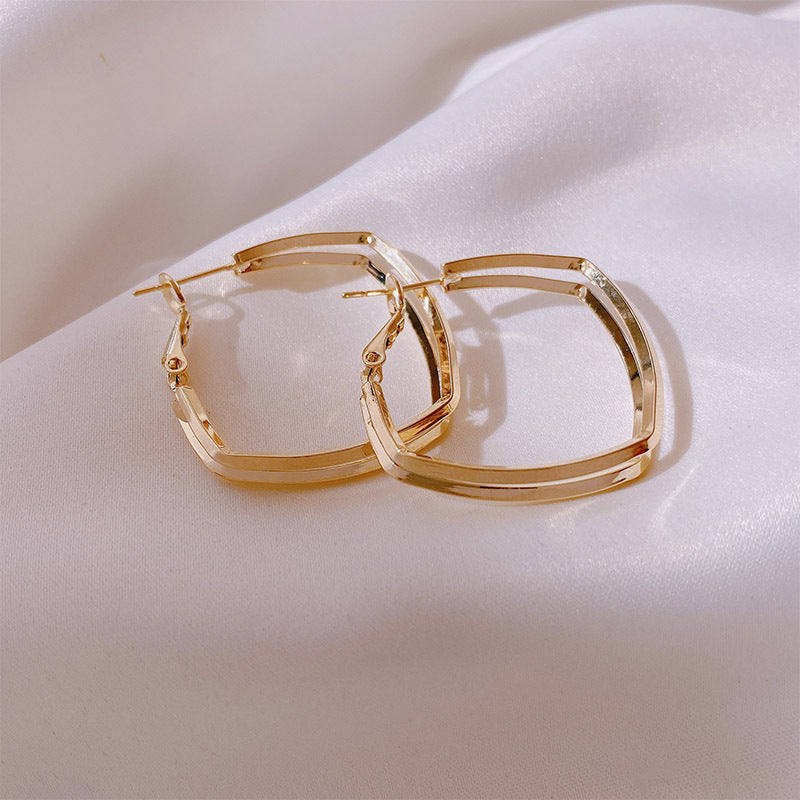 New Personalized Niche Design Earrings