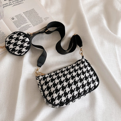Western-style Simple Plaid One-shoulder Messenger Small Square Bag